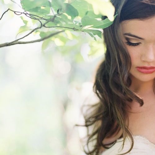 pick a make up artist for my wedding