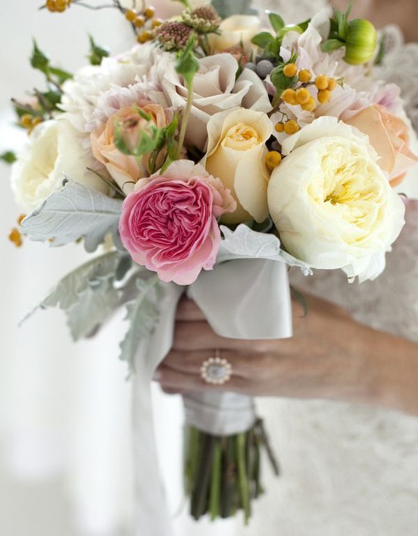Best Flowers for Spring Weddings, Part 1 of 2