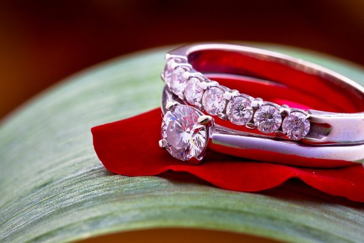 engagement ring