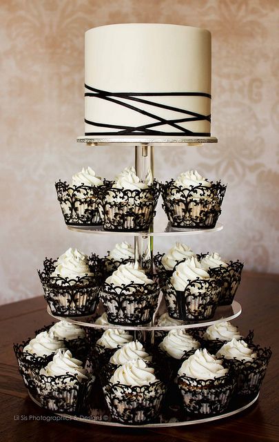 18 Totally Unique Wedding Cake Cupcake Ideas - Style Motivation