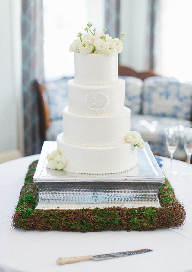 simple elegant wedding cakes