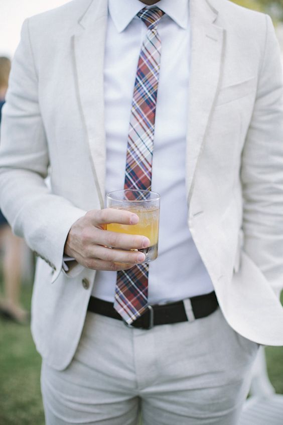 What To Wear To A Country Club Wedding