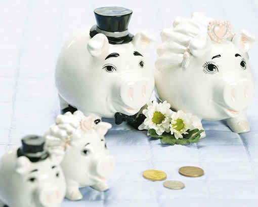 Funny wedding favours