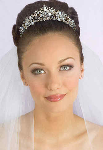 Bridal tiara | | TopWeddingSites.com