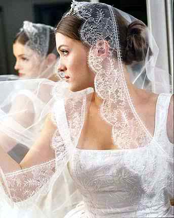 must have bridal accessories