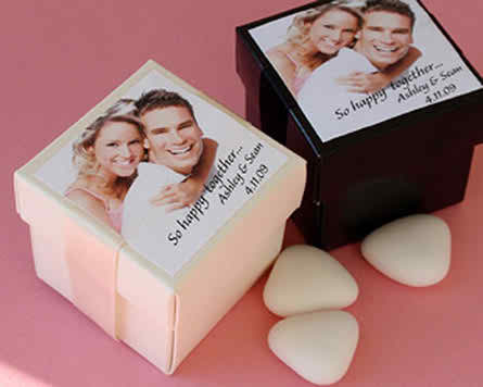 personalized wedding favors