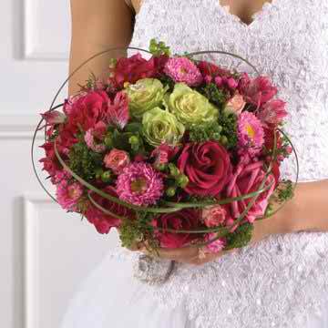 romantic and vintage bridal bouquets