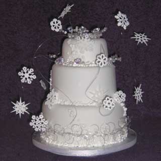 snowflake wedding cakes 5