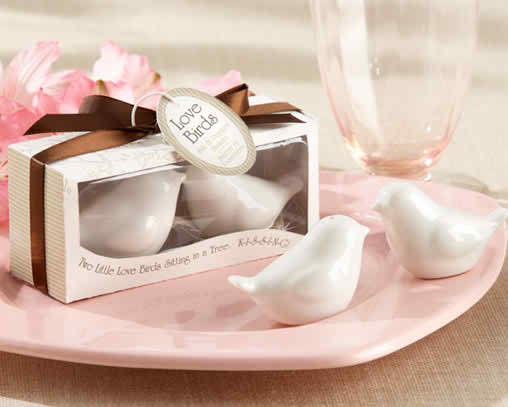 useful hints for wedding favors