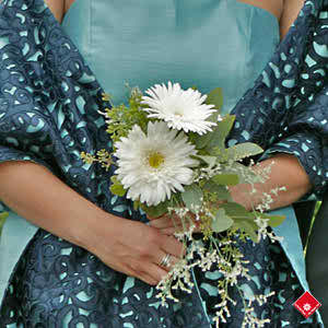 the maid of honor's bouquet 3