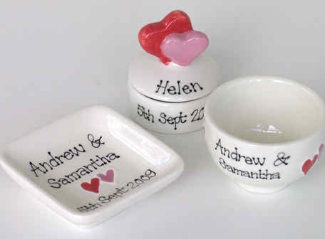wedding favors made of porcelain