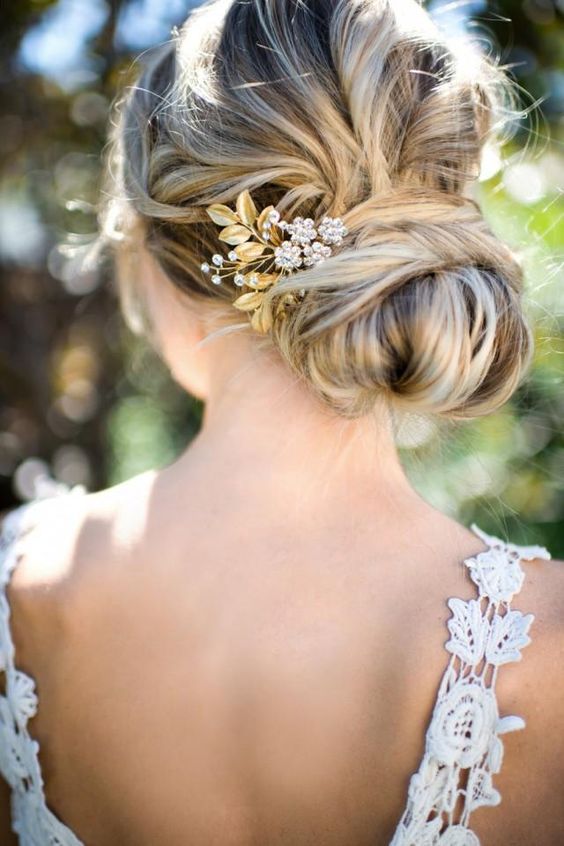 10 Bohemian Wedding Hairstyles / Example Photos