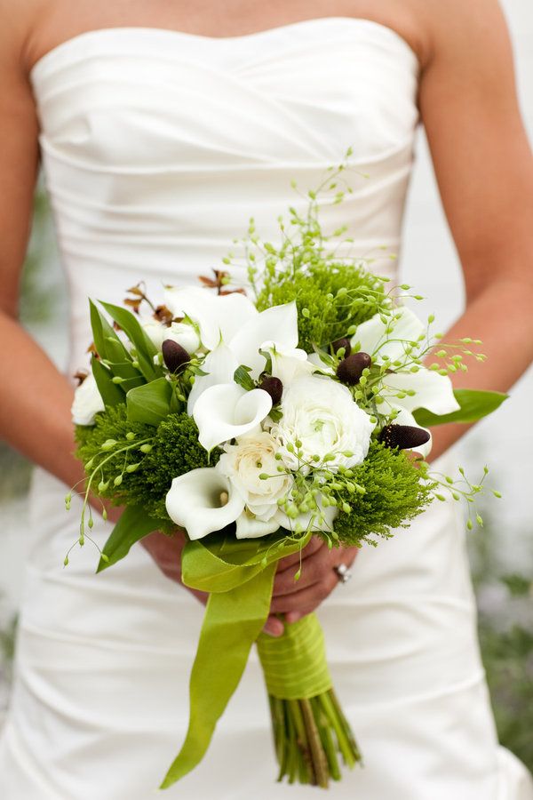 White Calla Lilies Wedding