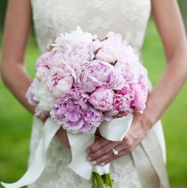 Hand bouquet wedding