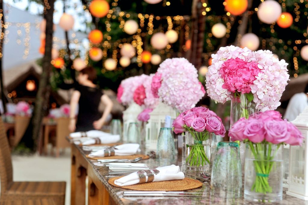 pink flower centerpieces at wedding reception
